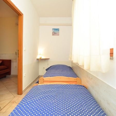Apartments Denis 344 Fažana Extérieur photo