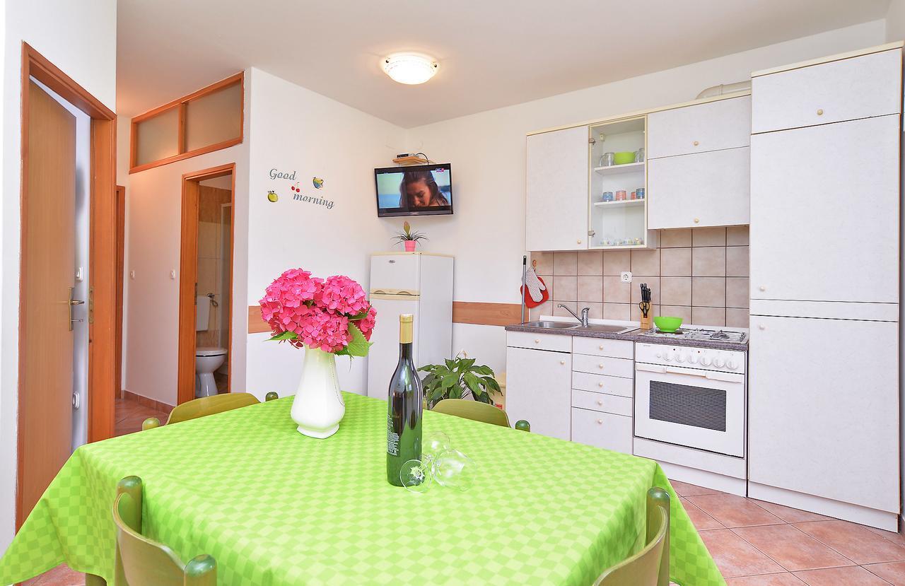 Apartments Denis 344 Fažana Extérieur photo