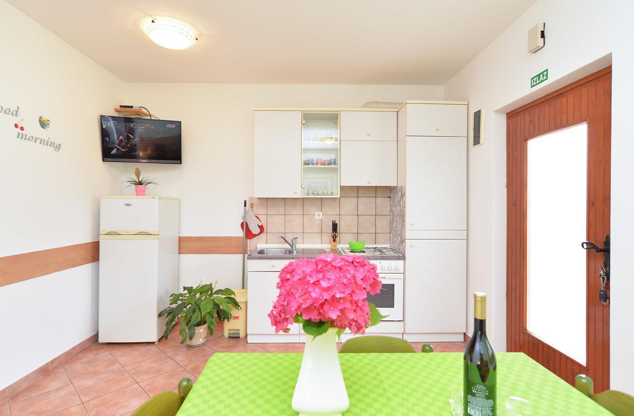 Apartments Denis 344 Fažana Extérieur photo